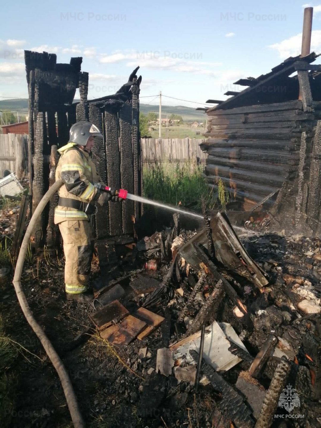 Пожар в п. Качуг — МЧС России по Иркутской области